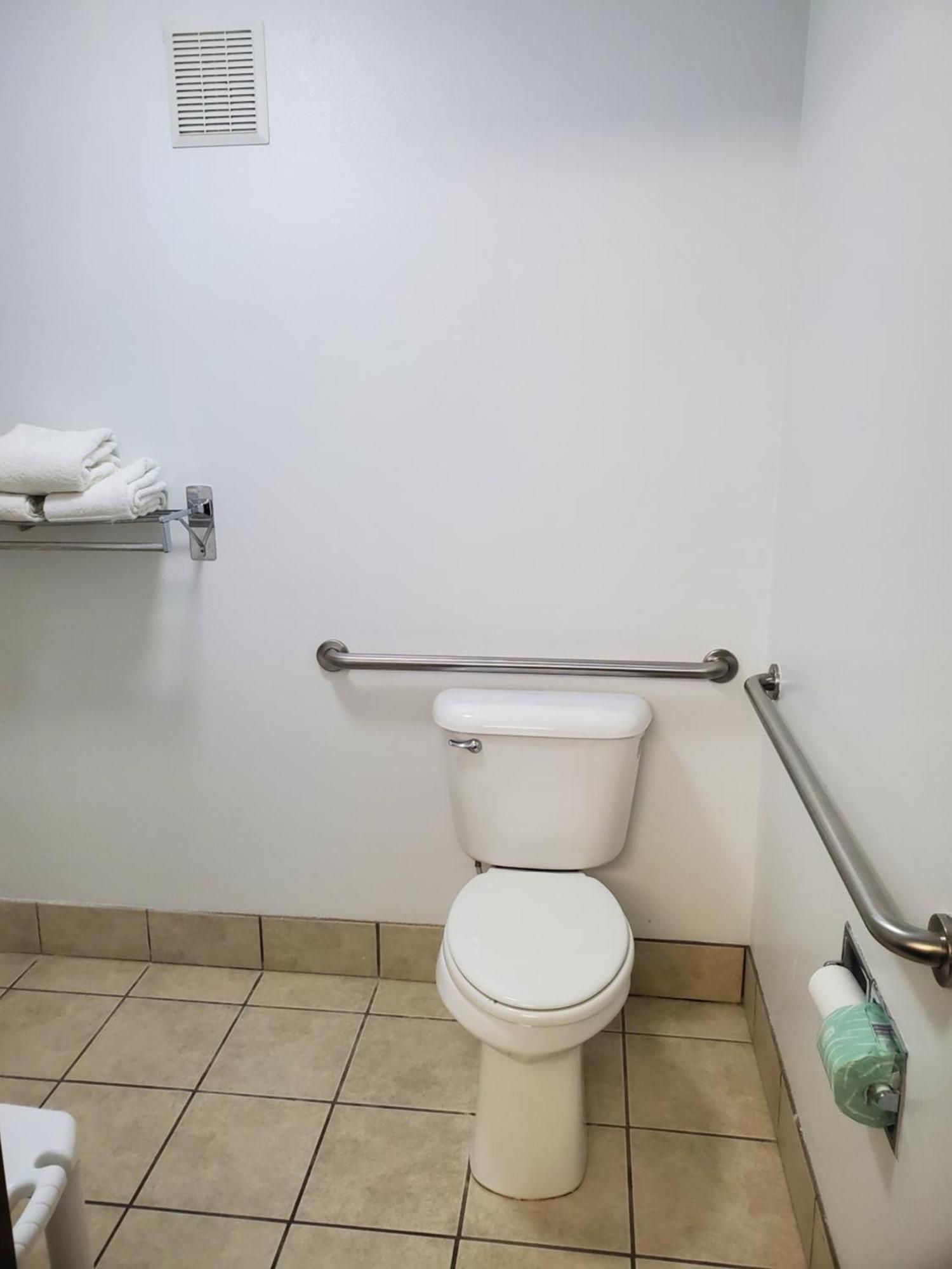 Omak Inn Екстер'єр фото