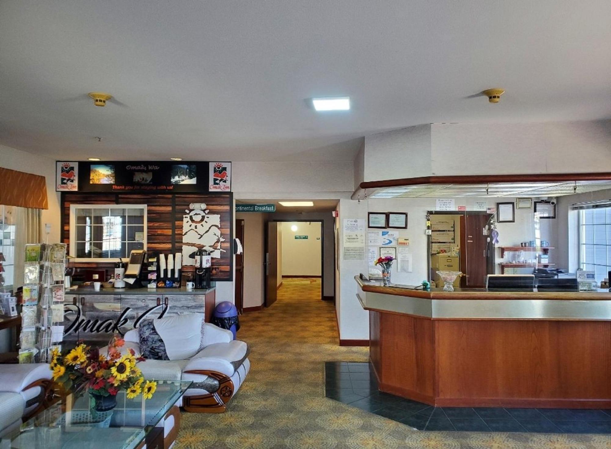 Omak Inn Екстер'єр фото